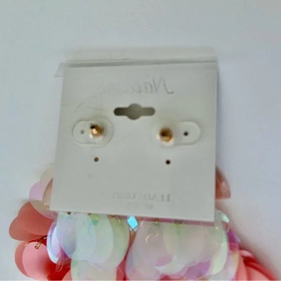 Natasha Gold and Peach Ruffled Statement Earrings🌺 - Picture 5 of 9